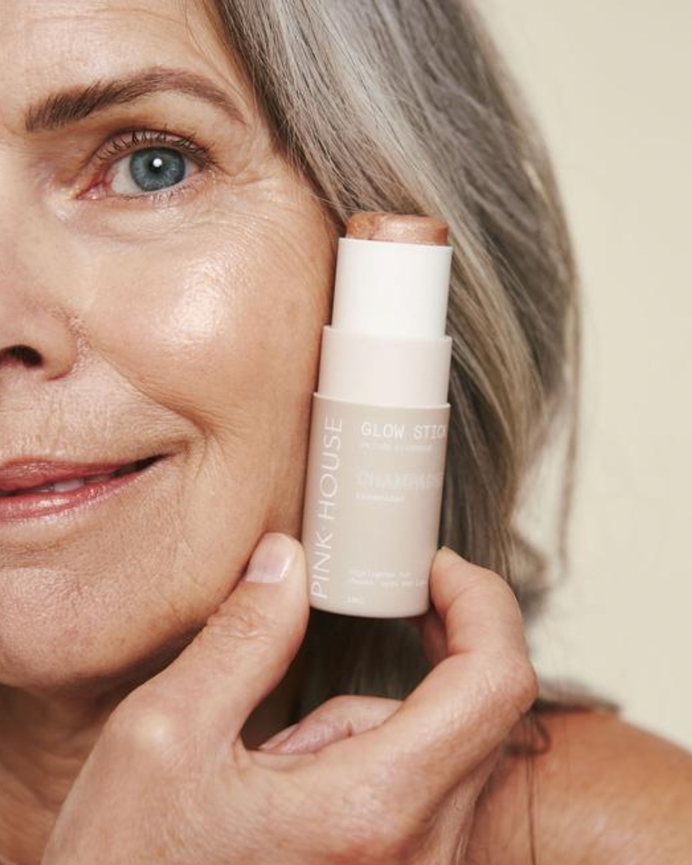 Illuminating Cheek Stick - PINK HOUSE 