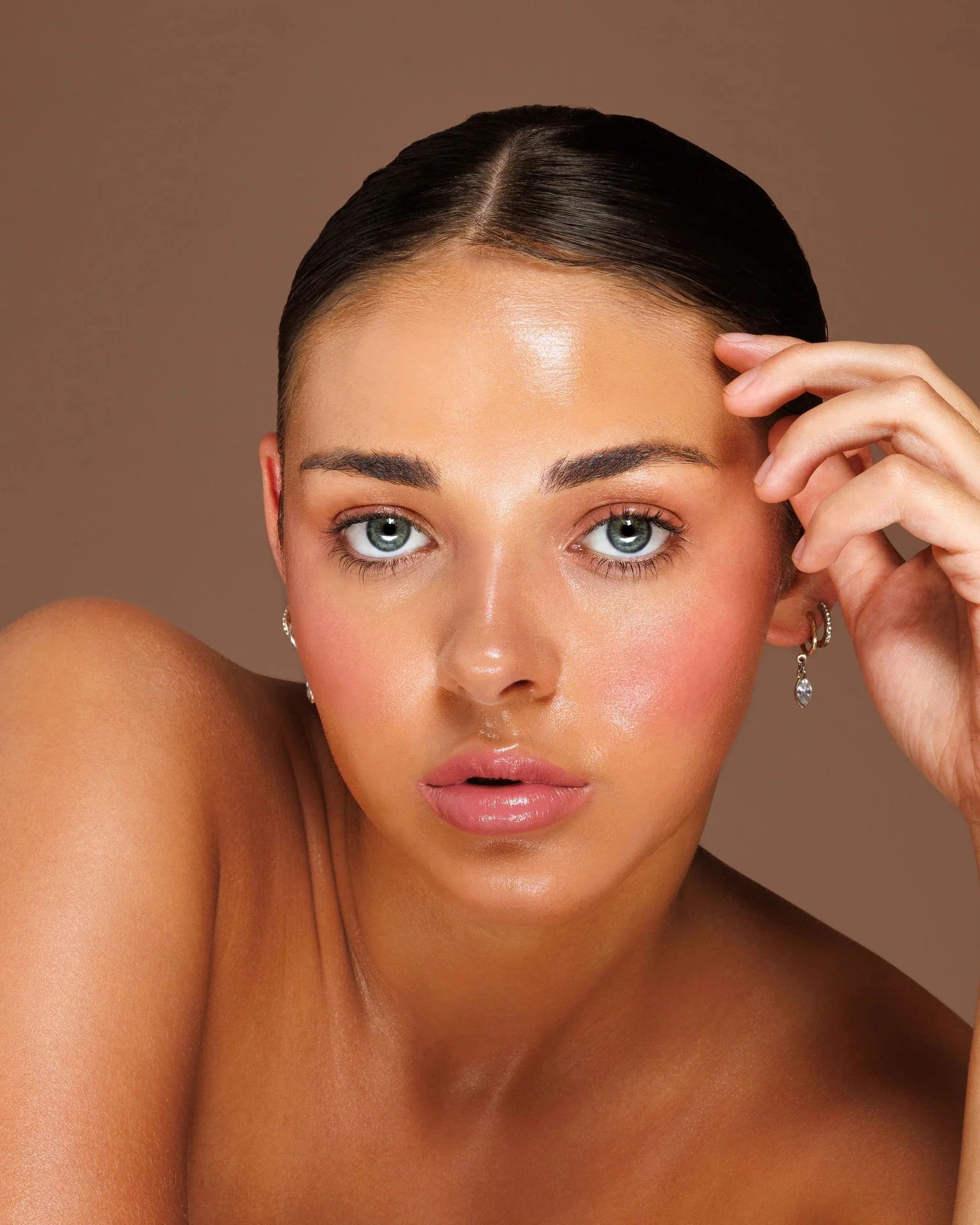 Illuminating Cheek Stick - PINK HOUSE 