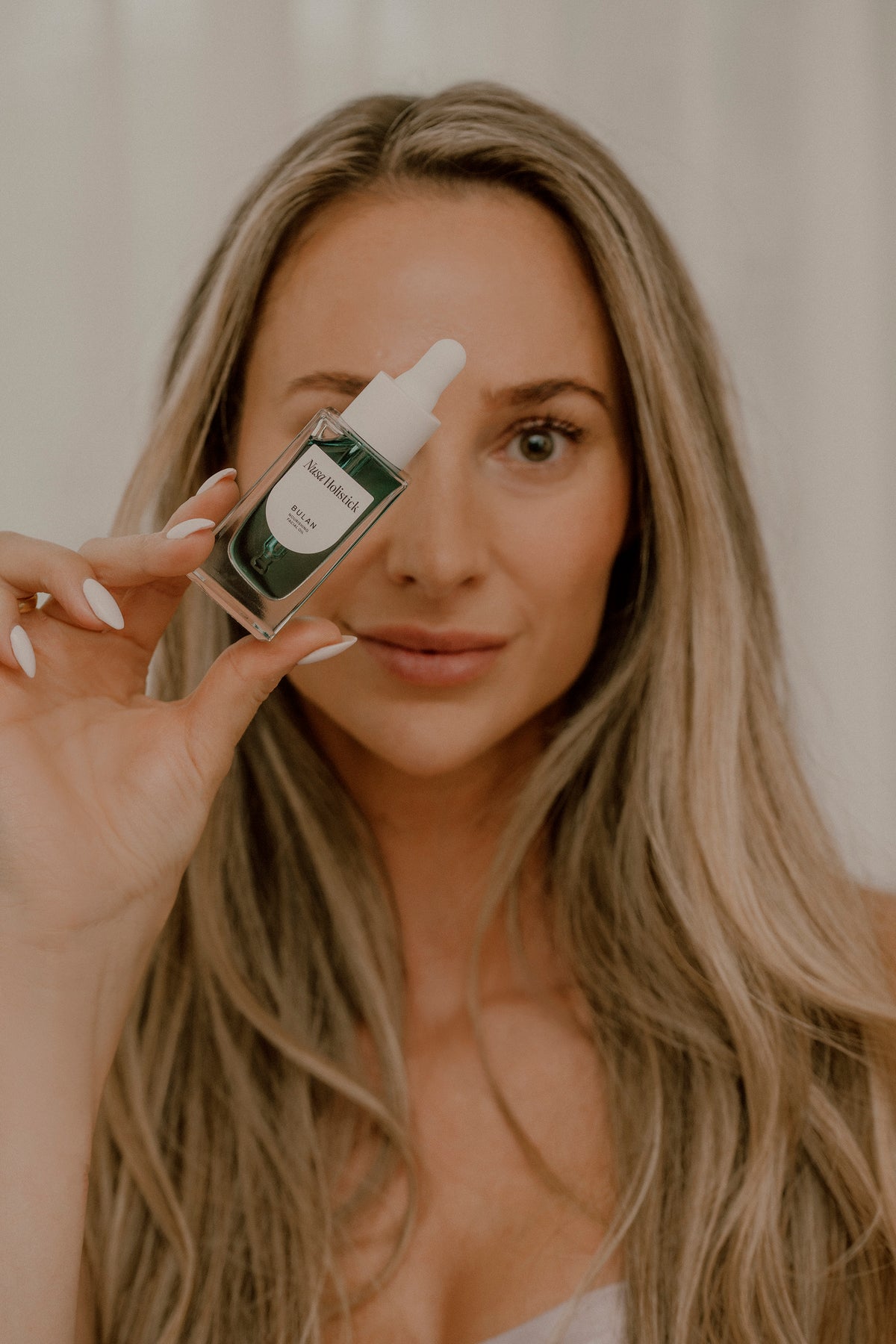 La routine de soins de la peau de Valérie Daude-Carrière fondatrice de Browgeous Esthétique